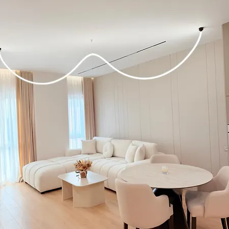 Solix Loft Center Tiran